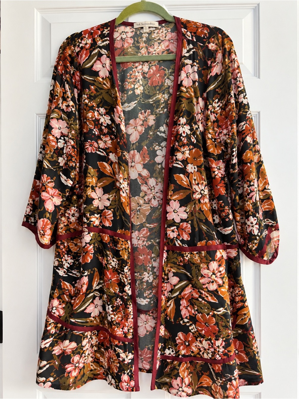 Soft Surroundings Black Floral Kimono Robe with Burgundy Trim XL